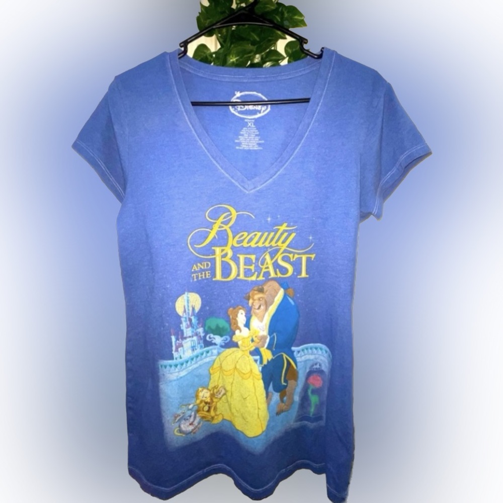 Disney Beauty and the Beast v neck shirt  XL